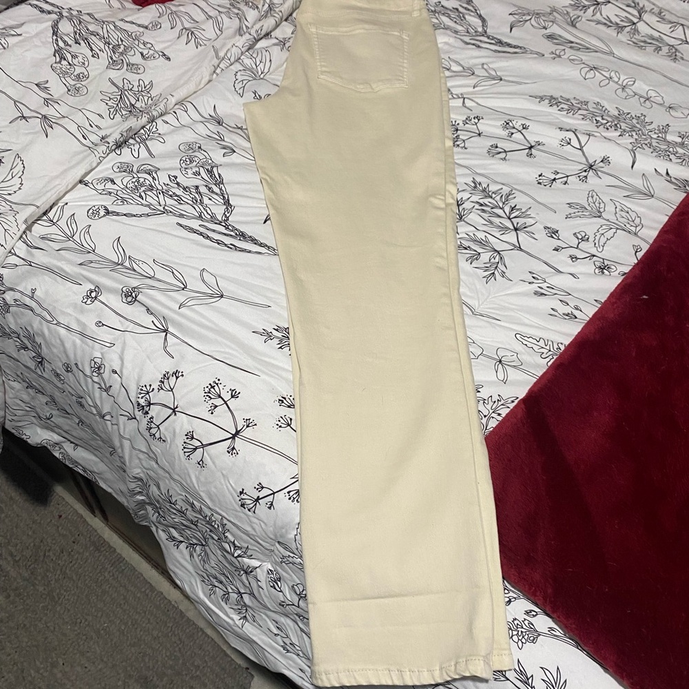 Maurices Cream Ankle & Cropped Jeans